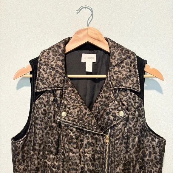 Chico’s Animal Print Puffer Vest Brown Metallic Black Size 1 (US Size M) - Picture 2 of 10